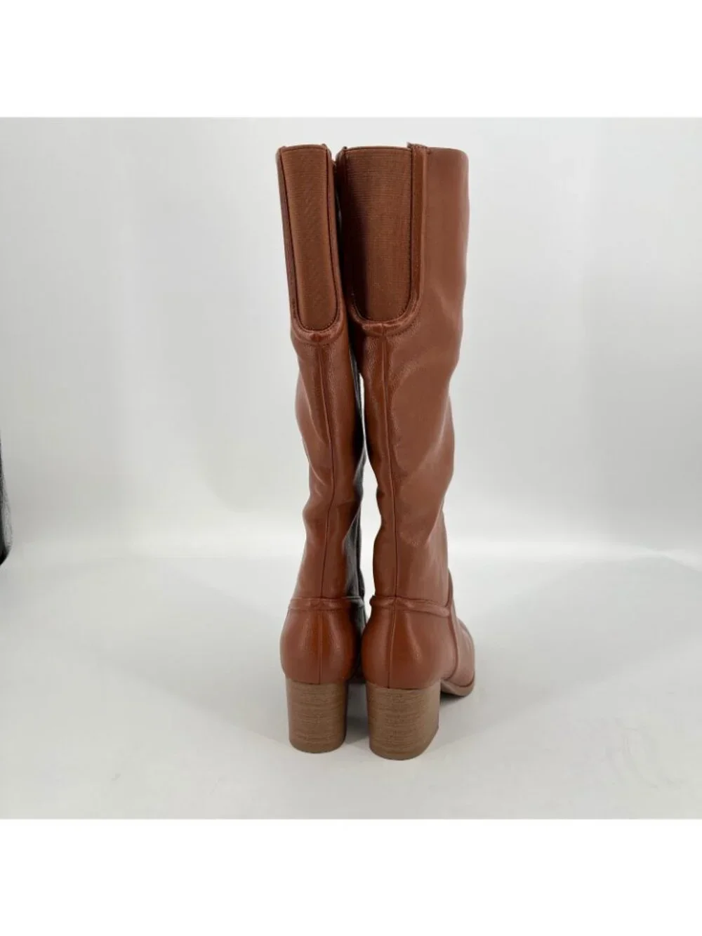 Baretraps Thalia Knee High Boots Brown Size 6M Faux Leather Zipper Block Heel